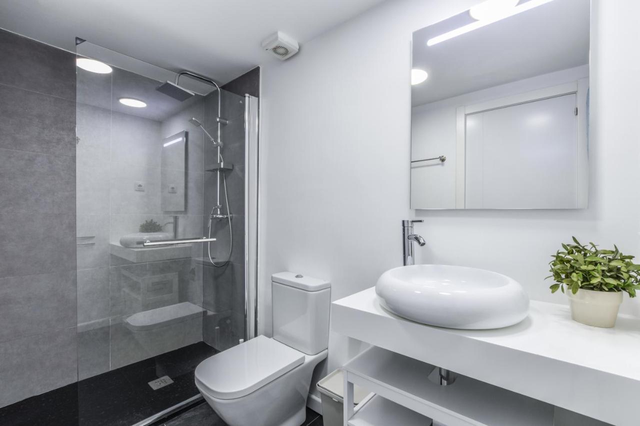 شقة مدريد  في Lofts Business Bernabeu المظهر الخارجي الصورة